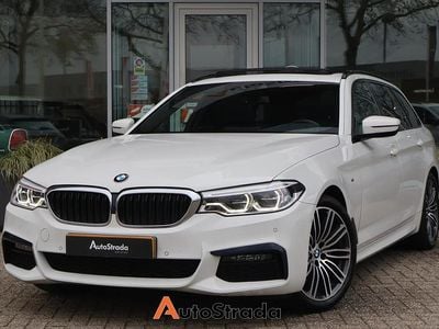 Wit Gebruikt 2021 BMW 520 M Sport Stationwagen | € 30.900 (Eerlijke prijs)