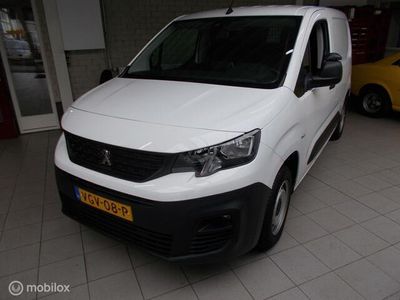 tweedehands Peugeot Partner bestel 1.5 BlueHDI Pro 650kg airco-nav.