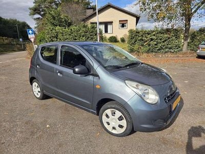 Blauw Gebruikt 2011 Suzuki Alto Comfort+ Hatchback | € 3.250 (Eerlijke prijs)