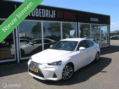 Lexus IS300h