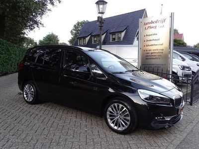 tweedehands BMW 218 2-SERIE GRAN TOURER i 7p. High Ex. Ed LEDER PANORAMADAK 1e eig