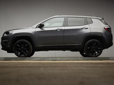 Grijs Gebruikt 2018 Jeep Compass Limited SUV | € 19.740 (Eerlijke prijs)