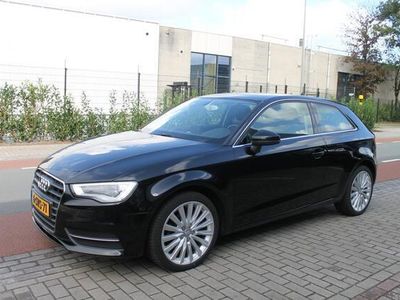 tweedehands Audi A3 1.6 TDI Automaat Atraction pro lineplus