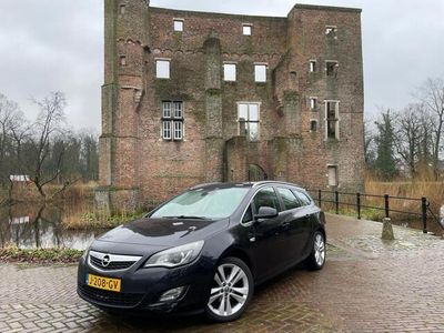 tweedehands Opel Astra Sports Tourer 1.6 Sport Automaat, Leer, PDC,