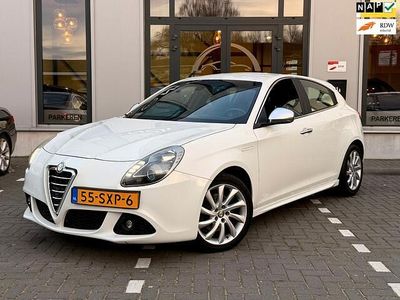 Occasion Alfa Romeo Giulietta Distinctive 170 PK (125 kW) 2012 Wit Hatchback
