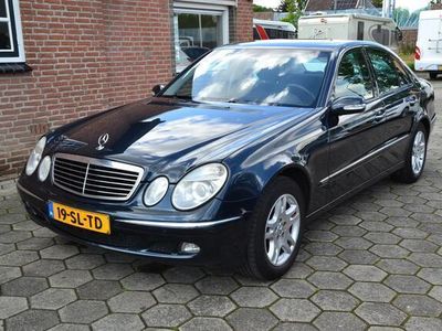 Mercedes E280