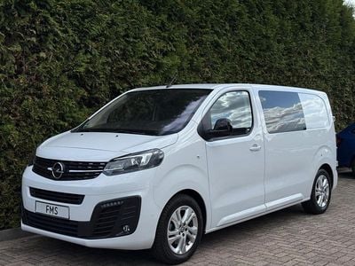 Wit Gebruikt 2024 Opel Vivaro MPV | € 29.890 (Eerlijke prijs)