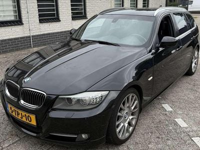 BMW 325