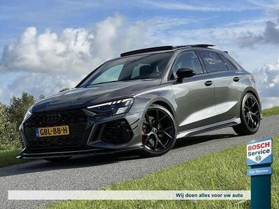Grijs Gebruikt 2022 Audi RS3 Sedan | € 61.950 (Eerlijke prijs)