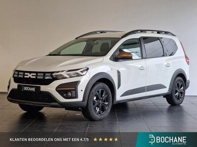 Wit Gebruikt 2025 Dacia Jogger Extreme MPV | € 29.495 (Eerlijke prijs)