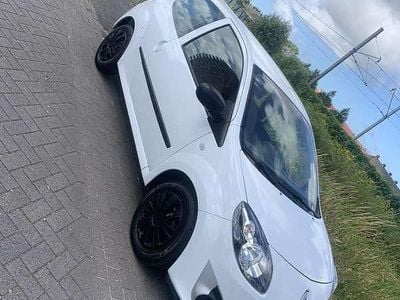 Wit Occasion 2011 Renault Twingo Authentique Hatchback | € 3.000 (Eerlijke prijs)