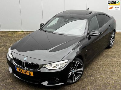 Zwart Occasion 2016 BMW 418 Executive Coupé | € 19.400