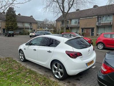 Gebruikt 2010 Opel Astra Stationwagen | € 3.500 (Eerlijke prijs)