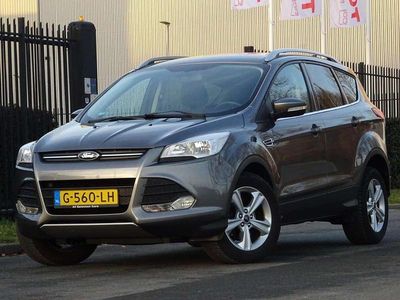 Grijs Gebruikt 2013 Ford Kuga Titanium SUV | € 7.999 (Eerlijke prijs)