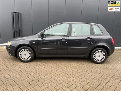 Zwart Occasion 2004 Fiat Stilo Dynamic Hatchback | € 1.500 (Eerlijke prijs)