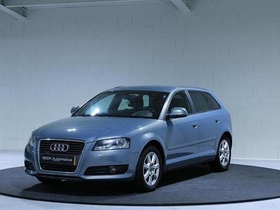 Blauw Gebruikt 2010 Audi A3 Sportback Basis Hatchback | € 8.950 (Eerlijke prijs)