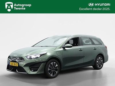 Groen Gebruikt 2022 Kia Ceed Plus Hatchback | € 20.950 (Super prijs)