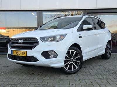 Wit Gebruikt 2017 Ford Kuga ST-Line SUV | € 15.800 (Goede deal)