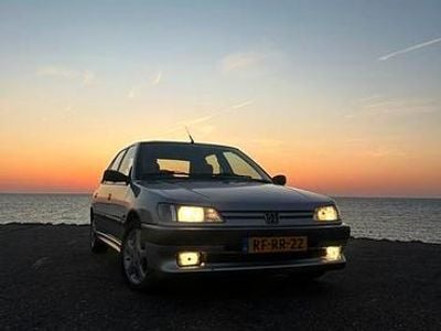 Peugeot 306