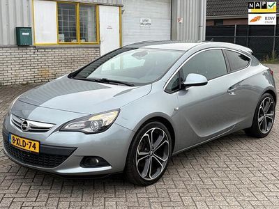Opel Astra GTC