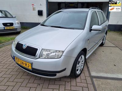 tweedehands Skoda Fabia Combi 1.4-16V Creation | Dealer onderhouden!