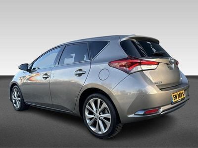 Toyota Auris Hybrid