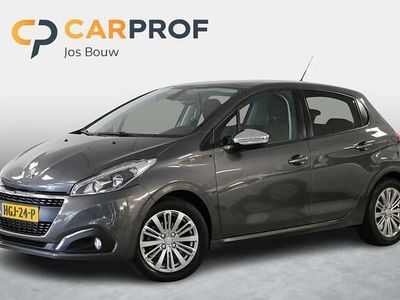 Grijs Occasion 2019 Peugeot 208 Signature Sky Hatchback | € 11.250 (Goede deal)