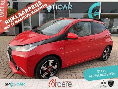 Rood Occasion 2017 Toyota Aygo X-cite Hatchback | € 8.750 (Eerlijke prijs)