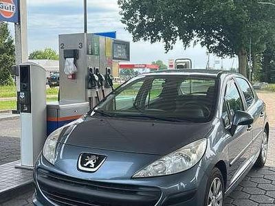 Grijs Occasion 2007 Peugeot 207 Hatchback | € 2.700 (Eerlijke prijs)
