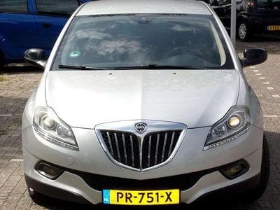 Zilver Gebruikt 2010 Lancia Delta Hatchback | € 4.990 (Eerlijke prijs)