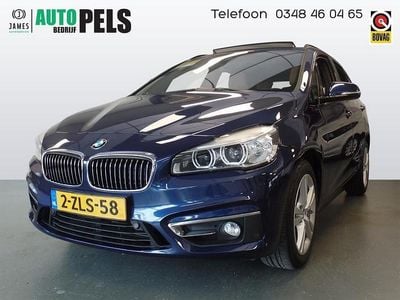 Blauw Gebruikt 2015 BMW 220 Executive Stationwagen | € 16.900 (Eerlijke prijs)