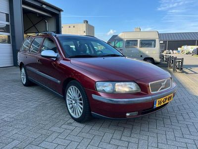 tweedehands Volvo V70 2.4 Comfort Line