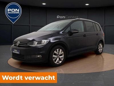 Zwart Occasion 2019 VW Touran Comfortline MPV | € 25.950 (Eerlijke prijs)