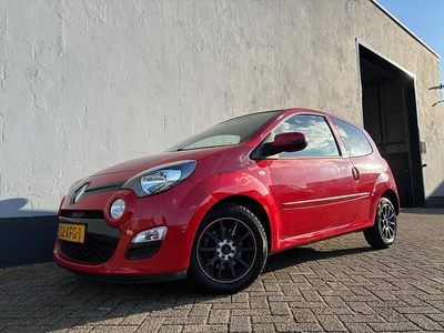Occasion Renault Twingo Collection 75 PK (55 kW) 2012 Rood Hatchback