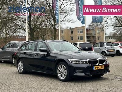 Zwart Gebruikt 2021 BMW 330 Comfort Edition Stationwagen | € 23.840 (Super prijs)