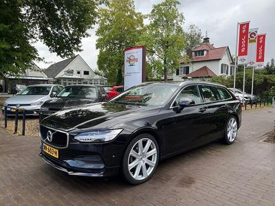 Zwart Gebruikt 2017 Volvo V90 Stationwagen | € 13.450 (Eerlijke prijs)