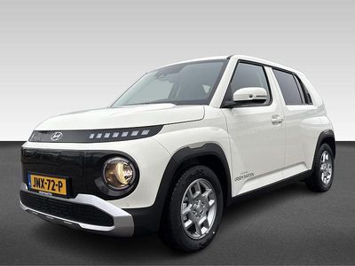Wit Occasion 2026 Hyundai Inster Hatchback | € 27.930 (Eerlijke prijs)