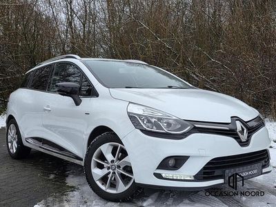 Wit Gebruikt 2017 Renault Clio GrandTour LIMITED Stationwagen | € 7.985 (Eerlijke prijs)