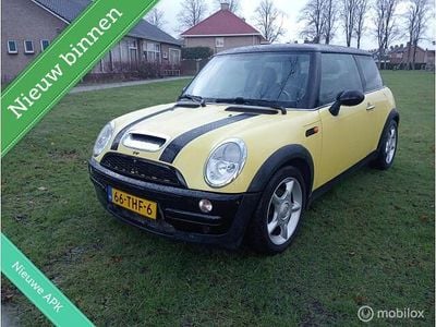 Occasion Mini Cooper Chili 116 PK (85 kW) 2003 Geel Hatchback