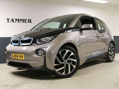 Grijs, metallic lak Occasion 2015 BMW i3 Comfort Edition Hatchback | € 19.350