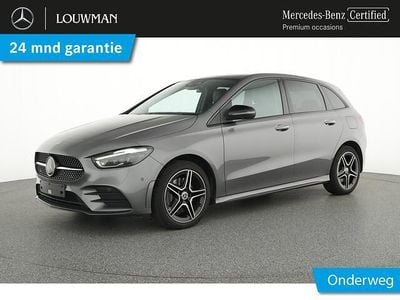 Berggrijs metaalkleur metallic Gebruikt 2023 Mercedes B250 AMG MPV | € 35.945 (Duur)