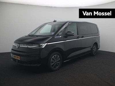Zwart Gebruikt 2023 VW Multivan Life Van | € 54.845 (Iets duurder)