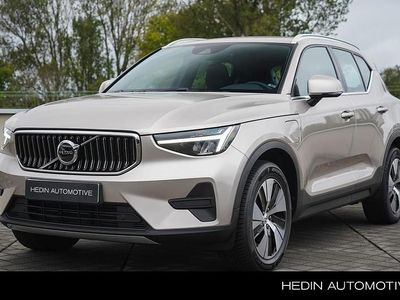 Grijs Gebruikt 2022 Volvo XC40 Plus SUV | € 31.995 (Eerlijke prijs)