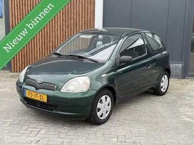 Occasion Toyota Yaris Luna 86 PK (63 kW) 2002 Groen Hatchback