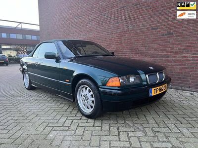 Groen, metallic lak Occasion 1998 BMW 318 Cabriolet Executive Cabriolet | € 6.875