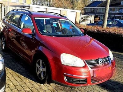 Rood Gebruikt 2008 VW Golf V Comfortline Stationwagen | € 3.299 (Eerlijke prijs)