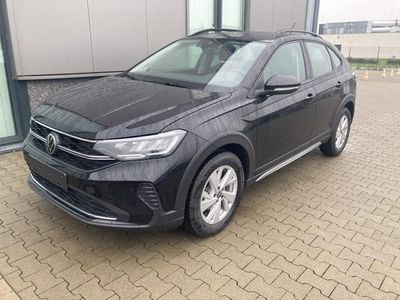 Zwart Gebruikt 2022 VW Taigo Life SUV | € 24.755 (Goede deal)