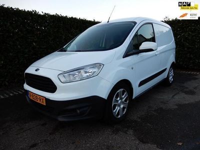 tweedehands Ford Transit COURIER 1.5 TDCI Trend. Origineel Nederlandse bus met NAP.