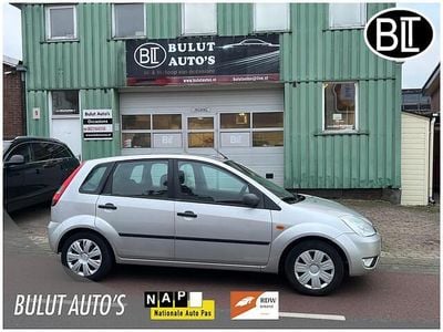 Grijs Gebruikt 2003 Ford Fiesta Trend Hatchback | € 1.250 (Goede deal)