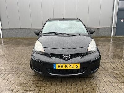 Occasion Toyota Aygo 68 PK (50 kW) 2010 Zwart Hatchback